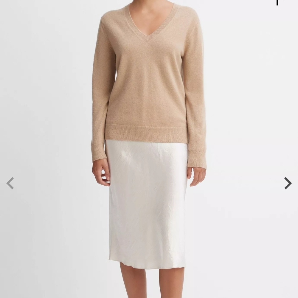 Vince Cashmere Weekend V-Neck Sweater